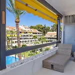 Fabulous 1 Bedroom Flat With Pool At The Golden Mile